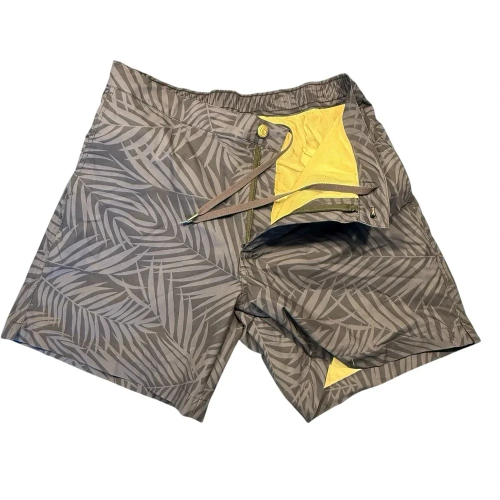 Peter Millar Crown Crafted Men's Navy Swim‎ Suit In Medium With Floral Design
